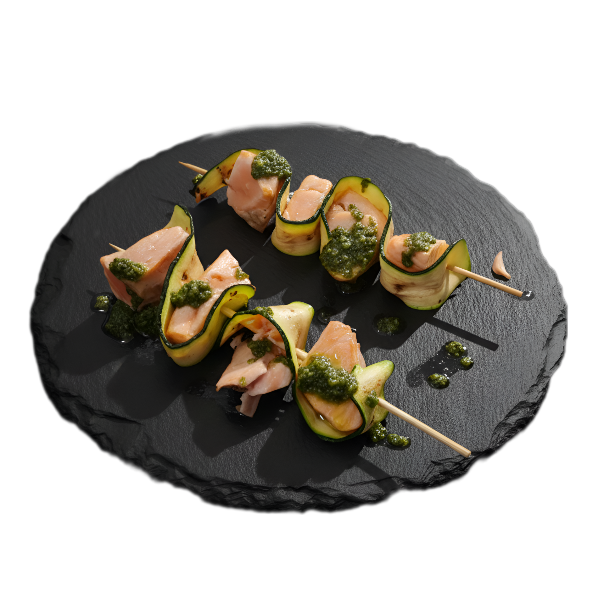 SALMONE SCOTTATO con zucchine grigliate, pesto di salvia e parmigiano reggiano 14€ *